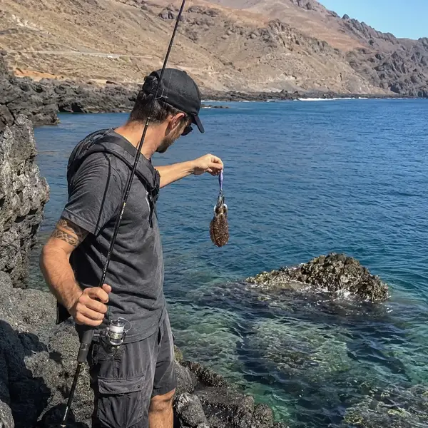 Pesca recreativa de sepia en Canarias